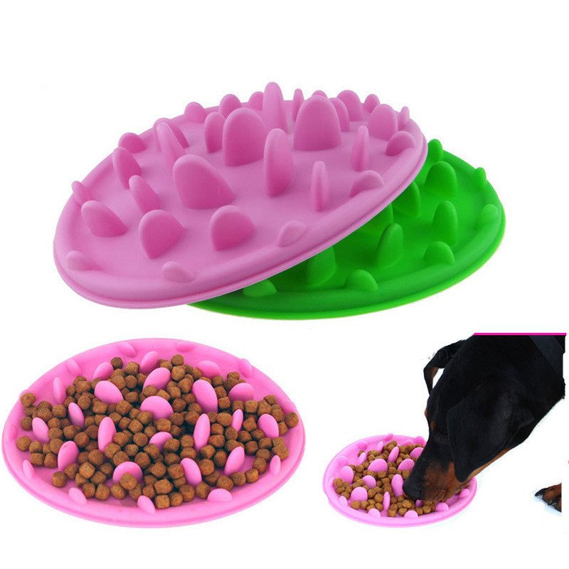 Silicone slow feeder bowl for dogs with raised maze pattern — anti-choke feeding bowl