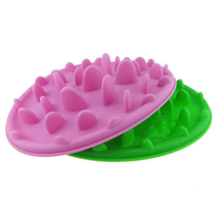 Silicone slow feeder bowl for dogs with raised maze pattern — anti-choke feeding bowl